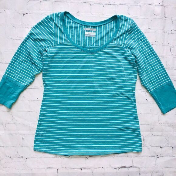 NWOT Womens XSmall Columbia Omni-Wick PFG Shirt - Picture 1 of 9